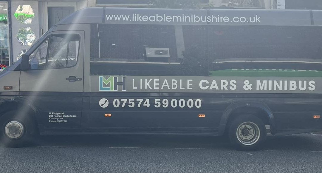 Why Should You Hire Taxis For Airport Transfers in the UK?